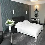 酒店 欧罗巴酒店 Lubiń