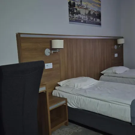 Europa 3* Lubiń